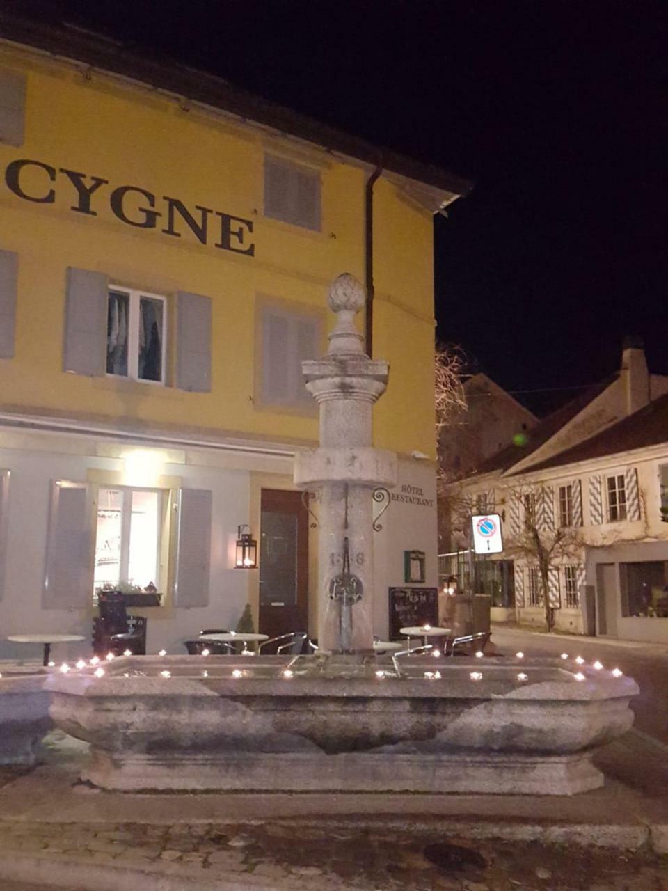 Hotel Du Cygne La Grande-Beroche Exteriör bild
